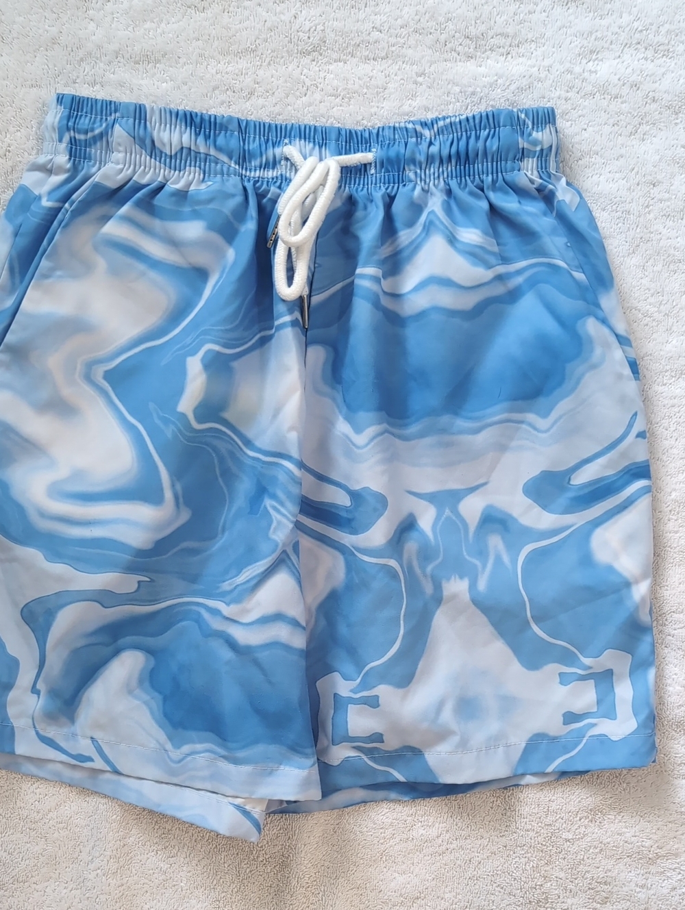 ROMWE Men's Light & Sky Blue Marble  Shorts
